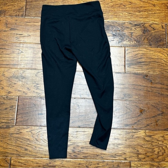 Assets by Spanx leggings - Picture 2 of 4